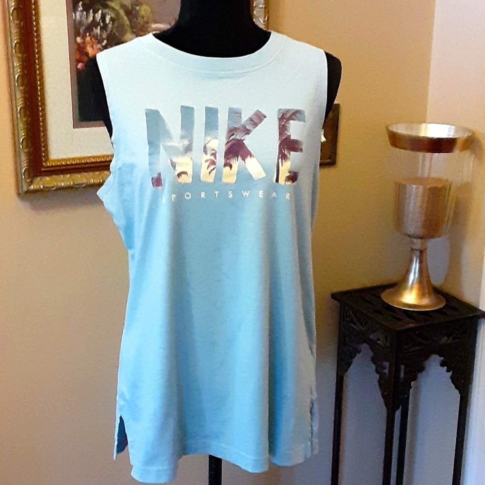 Nike Sportswear light blue sleeveless tee palm trees Medium 100% cotton M EUC…